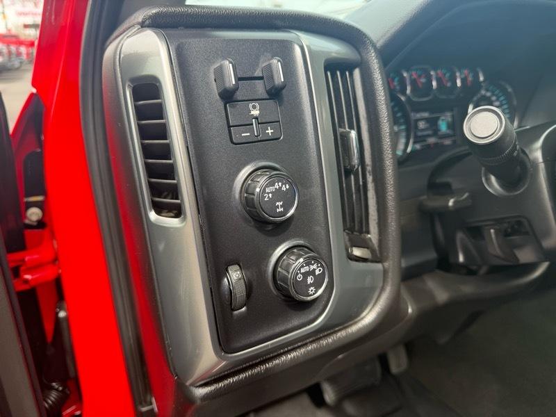 Chevrolet Silverado 1500 4WD Double Cab 143.5" LT w/2LT 2017