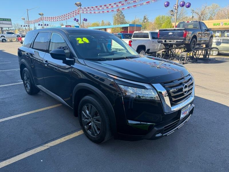Nissan Pathfinder S 4WD 2024