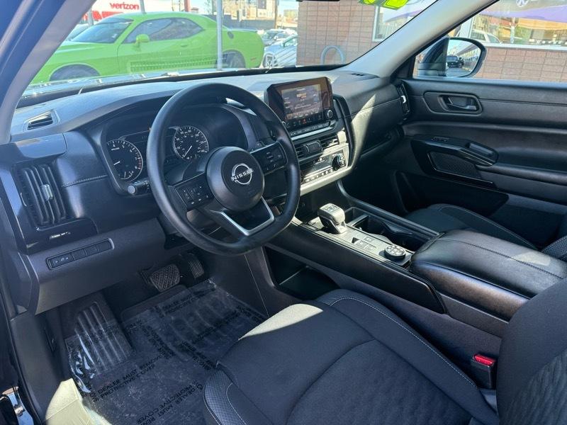 Nissan Pathfinder S 4WD 2024