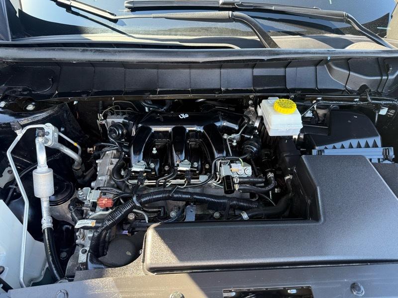 Nissan Pathfinder S 4WD 2024