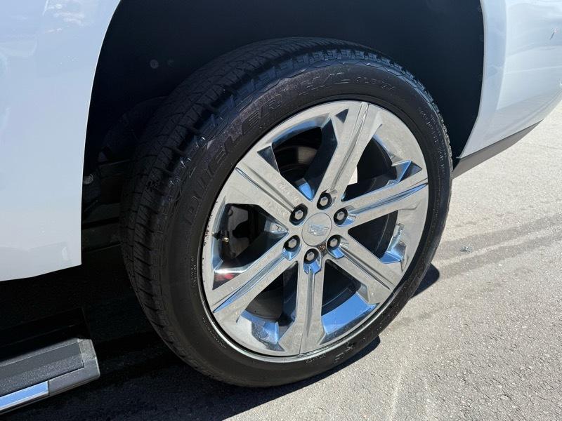 Cadillac Escalade 4WD 4dr Platinum 2017