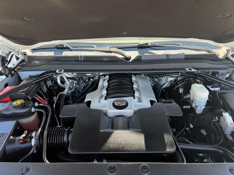 Cadillac Escalade 4WD 4dr Platinum 2017