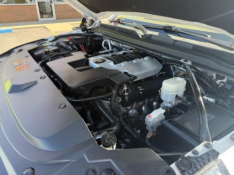 Cadillac Escalade 4WD 4dr Platinum 2017