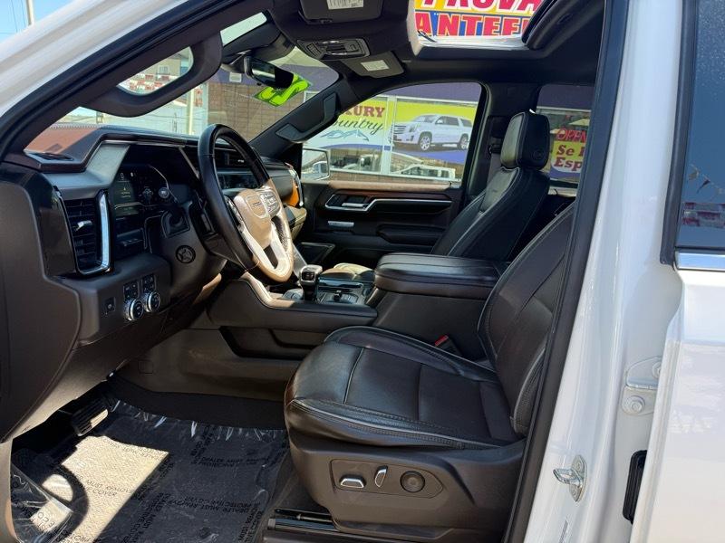 GMC Sierra 1500 4WD Crew Cab 147" Denali 2023
