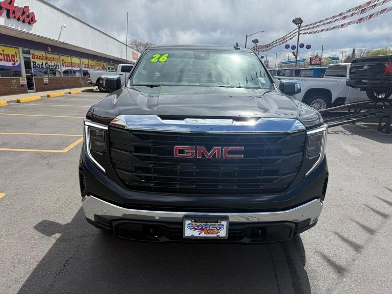 GMC Sierra 1500 4WD Reg Cab 126" Pro 2026