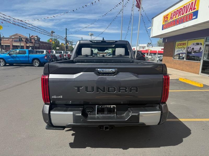 Toyota Tundra 4WD Limited CrewMax 5.5' Bed (Natl) 2022