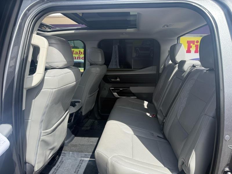 Toyota Tundra 4WD Limited CrewMax 5.5' Bed (Natl) 2022