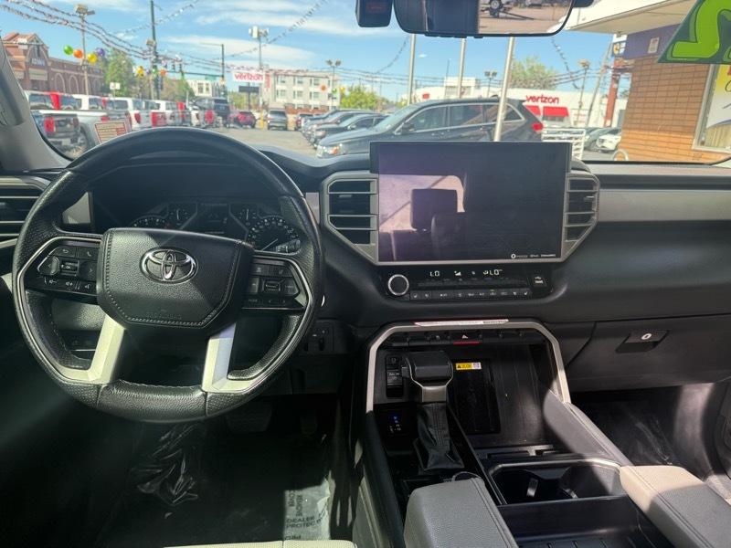 Toyota Tundra 4WD Limited CrewMax 5.5' Bed (Natl) 2022