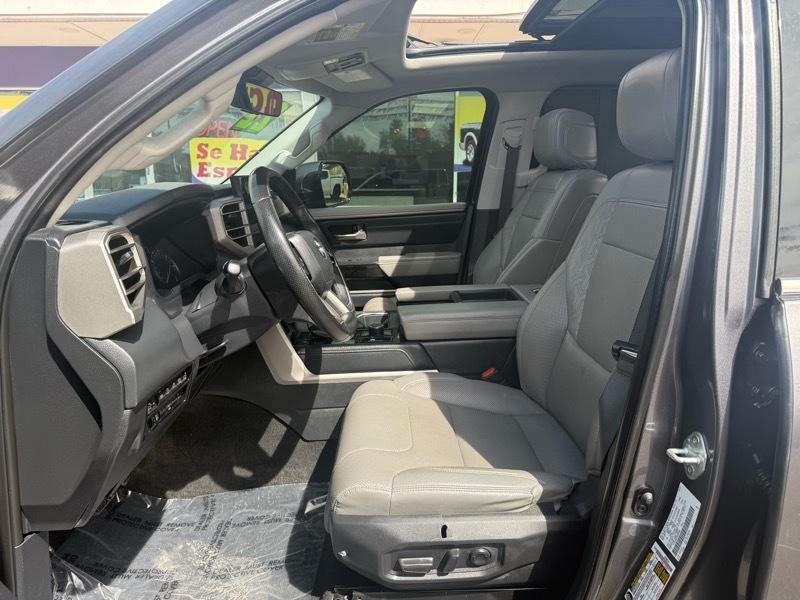 Toyota Tundra 4WD Limited CrewMax 5.5' Bed (Natl) 2022