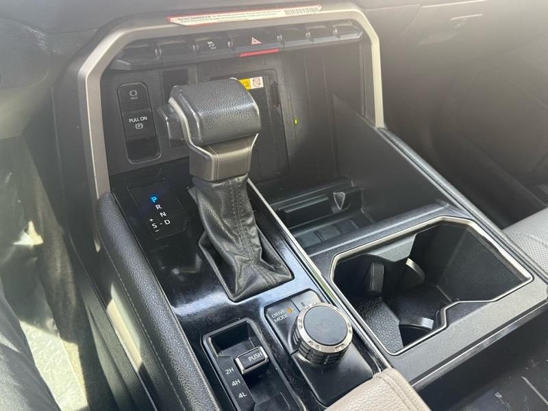 Toyota Tundra 4WD Limited CrewMax 5.5' Bed (Natl) 2022