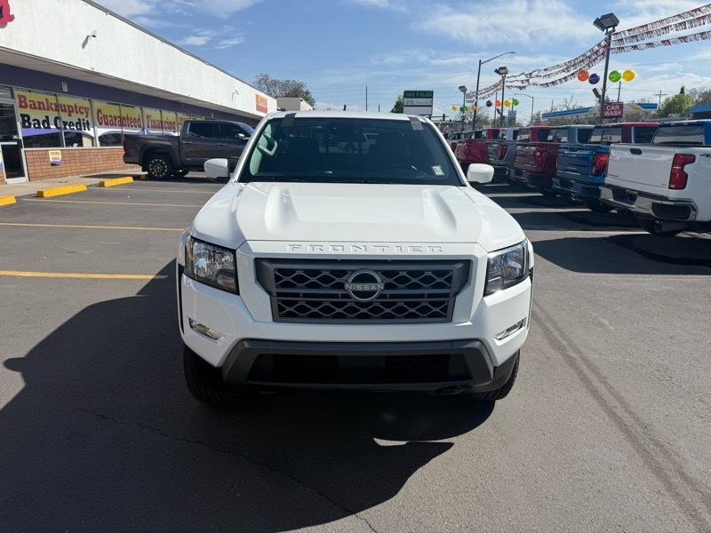 Nissan Frontier King Cab 4x4 SV 2024