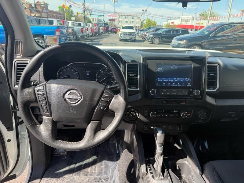 Nissan Frontier King Cab 4x4 SV 2024