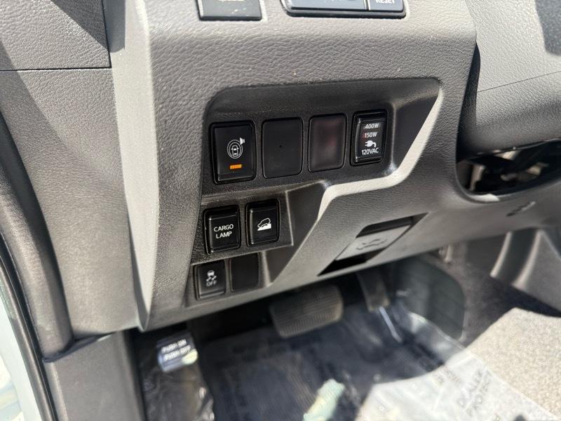 Nissan Frontier King Cab 4x4 SV 2024