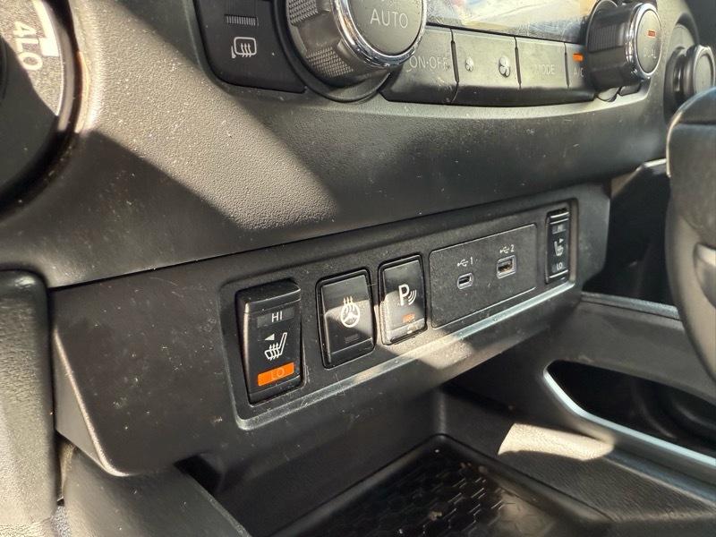 Nissan Frontier King Cab 4x4 SV 2024