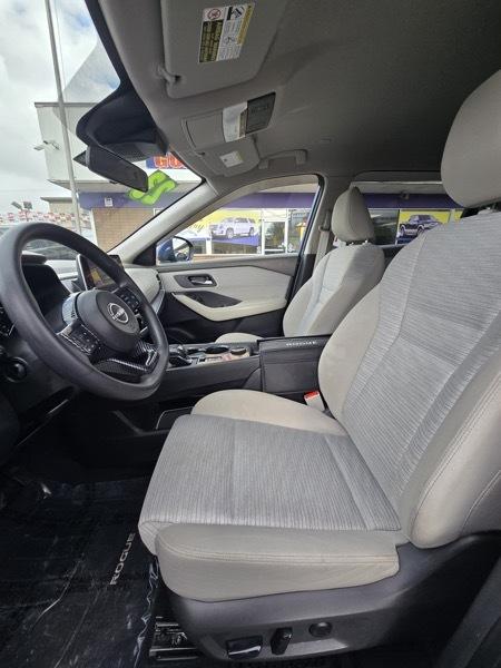 Nissan Rogue AWD SV *Ltd Avail* 2023