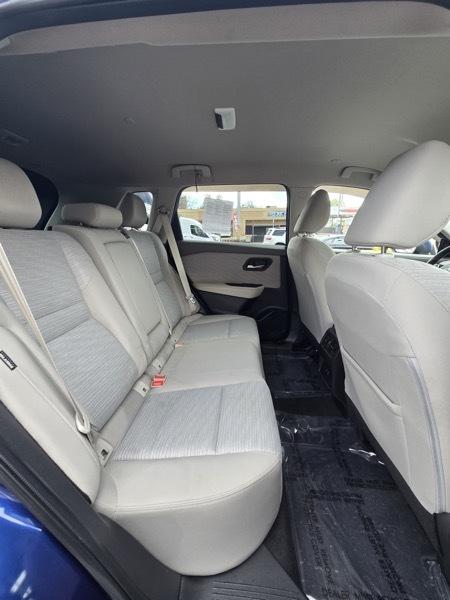 Nissan Rogue AWD SV *Ltd Avail* 2023