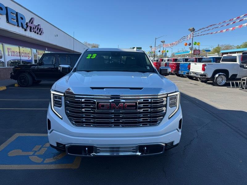 GMC Sierra 1500 4WD Crew Cab 147" Denali 2023