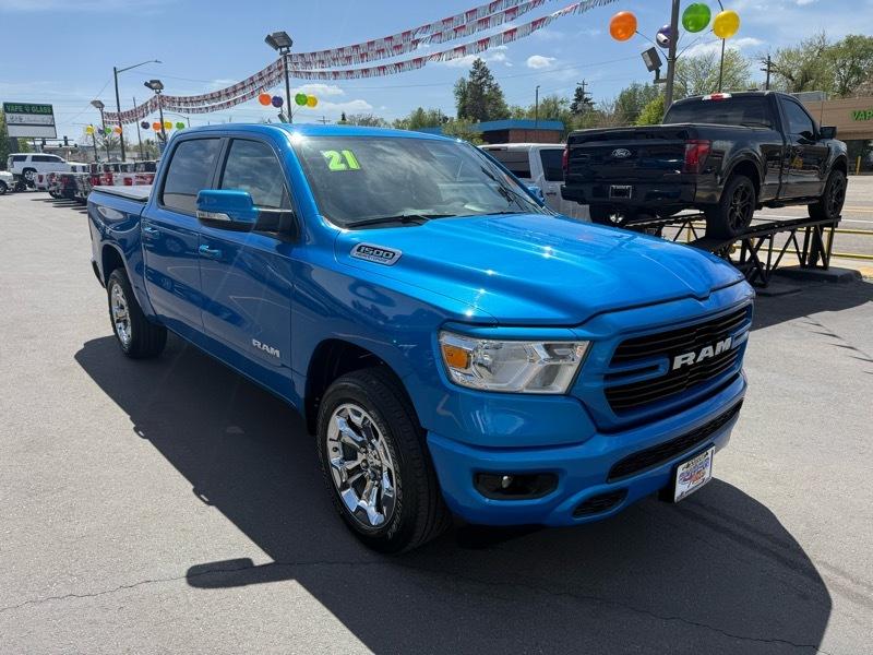 RAM 1500 Big Horn 4x4 Crew Cab 5'7" Box 2021