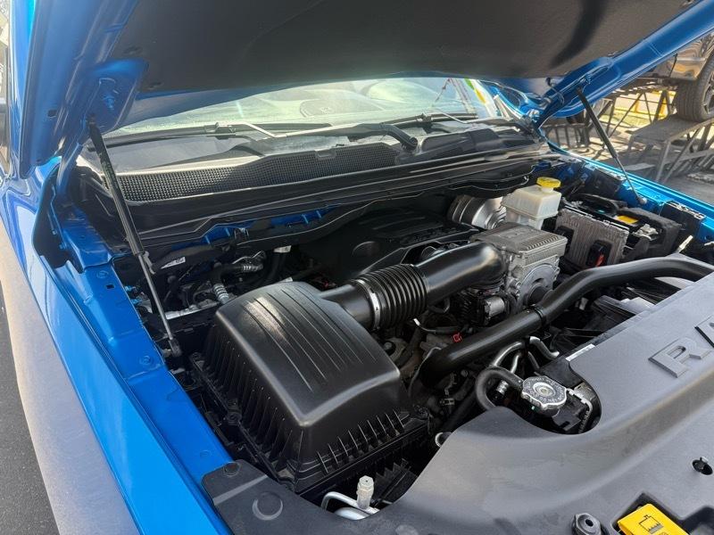 RAM 1500 Big Horn 4x4 Crew Cab 5'7" Box 2021