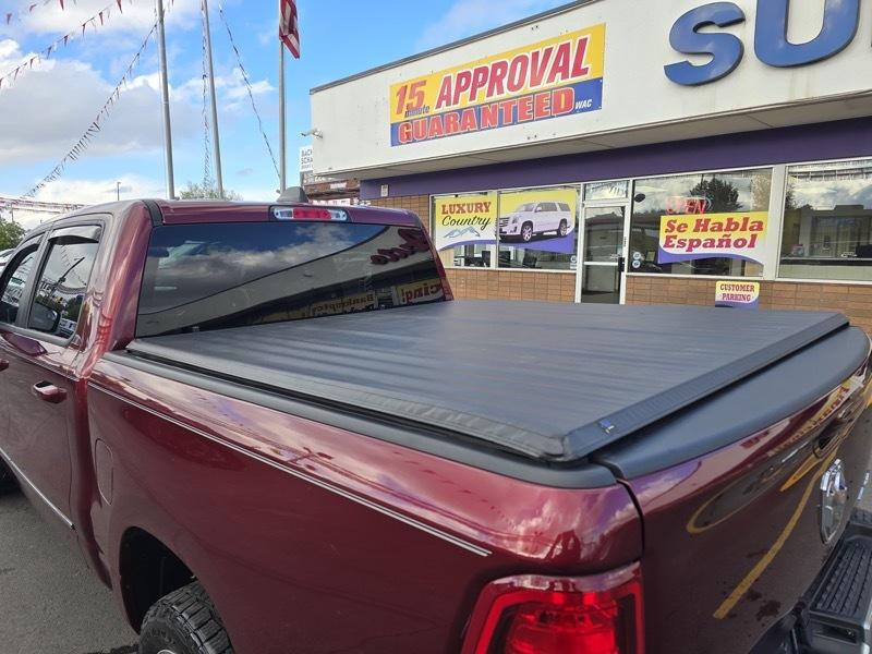 RAM 1500 Big Horn 4x4 Crew Cab 5'7" Box 2022