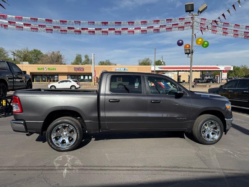 RAM 1500 Big Horn 4x4 Crew Cab 5'7" Box 2022