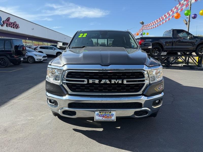 RAM 1500 Big Horn 4x4 Crew Cab 5'7" Box 2022