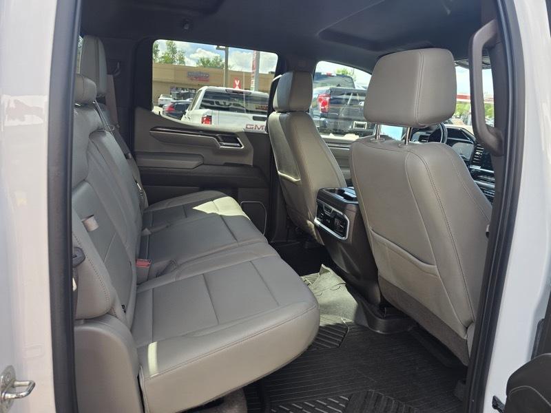 Chevrolet Silverado 1500 4WD Crew Cab 147" LTZ 2022