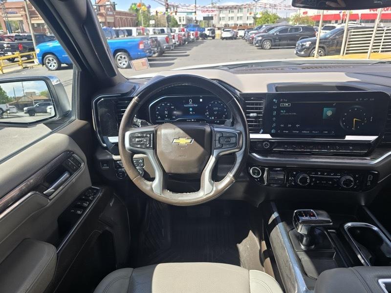 Chevrolet Silverado 1500 4WD Crew Cab 147" LTZ 2022