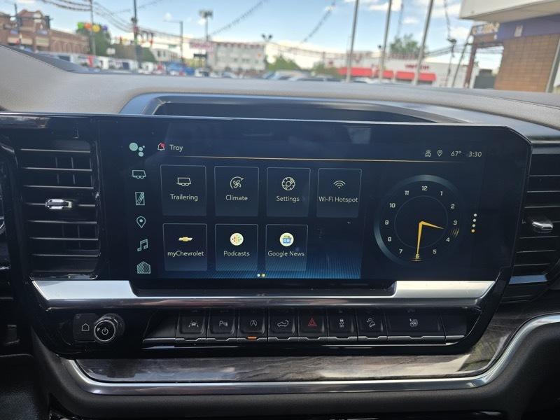 Chevrolet Silverado 1500 4WD Crew Cab 147" LTZ 2022