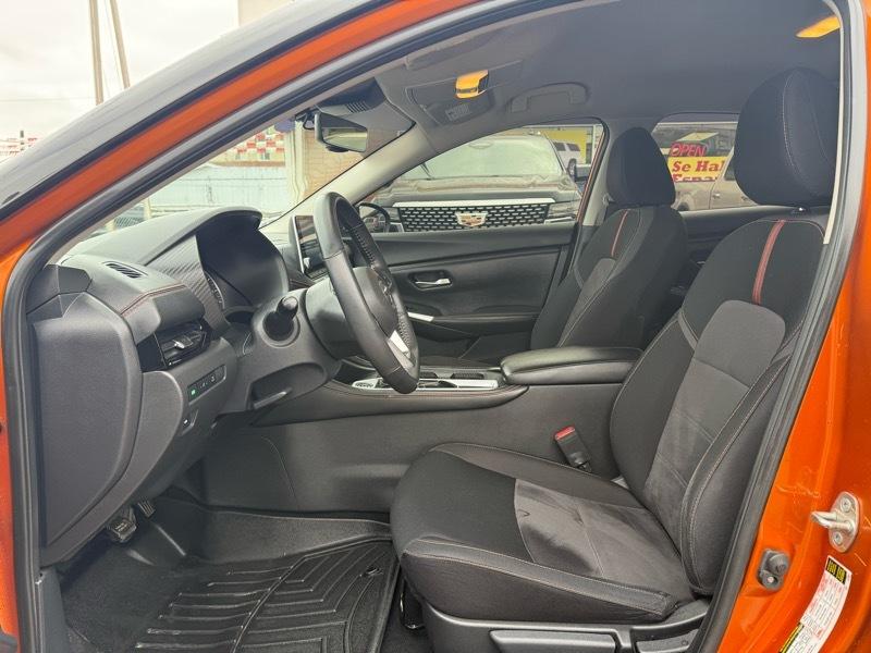 Nissan Sentra SR CVT 2022