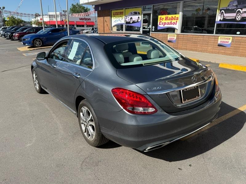 Mercedes-Benz C-Class C 300 4MATIC Sedan with Luxury Pkg 2017
