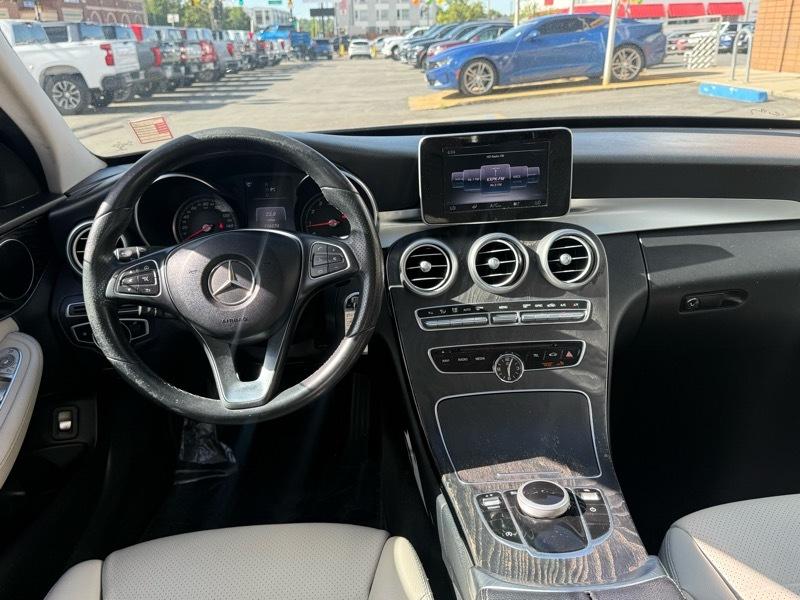 Mercedes-Benz C-Class C 300 4MATIC Sedan with Luxury Pkg 2017