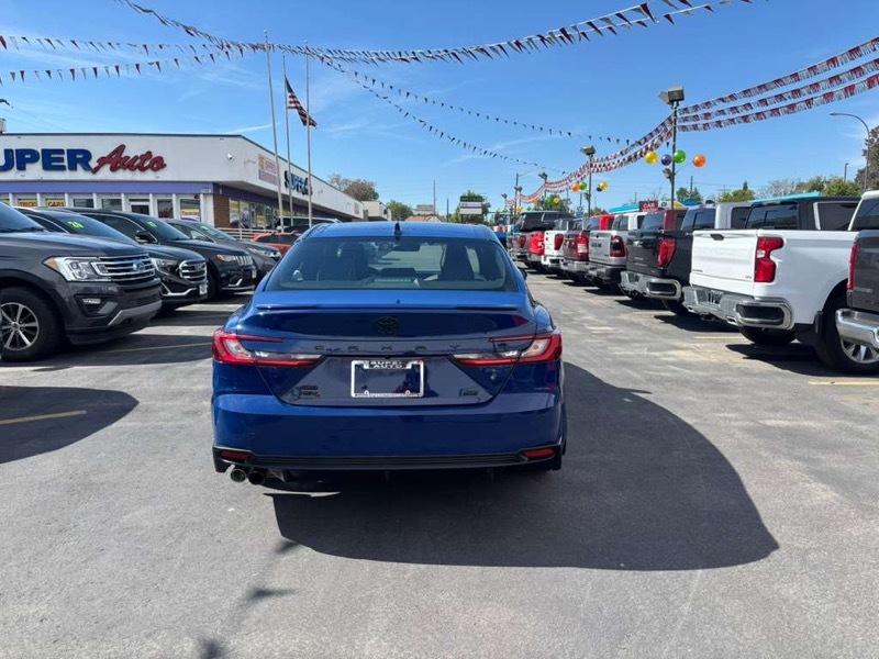 Toyota Camry LE AWD (Natl) 2025