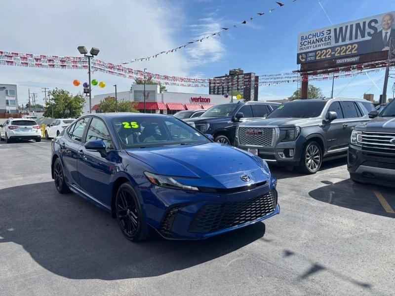 Toyota Camry LE AWD (Natl) 2025