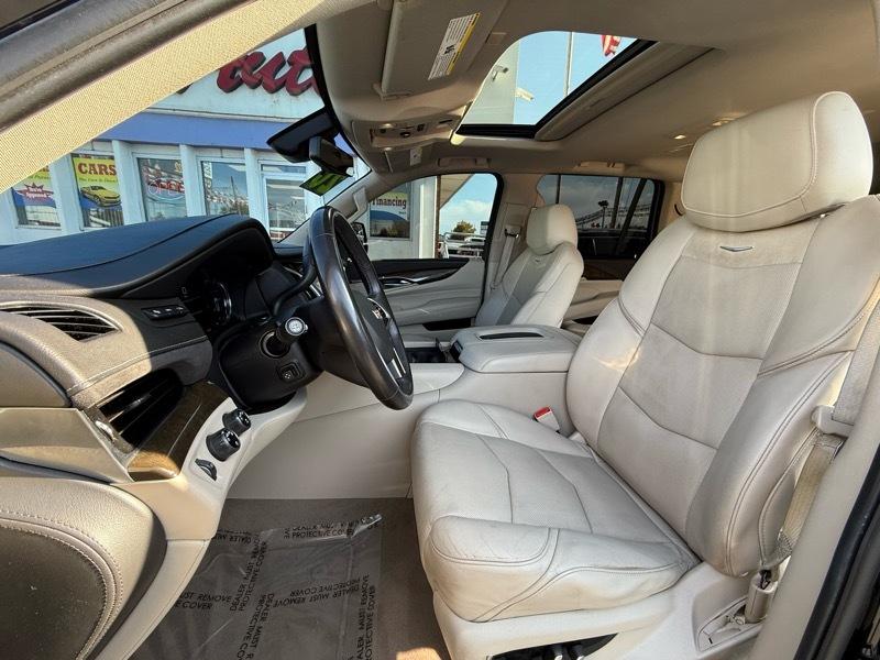 Cadillac Escalade 4WD 4dr Luxury 2020