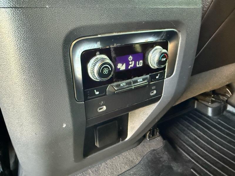 GMC Yukon 4WD 4dr Denali 2021