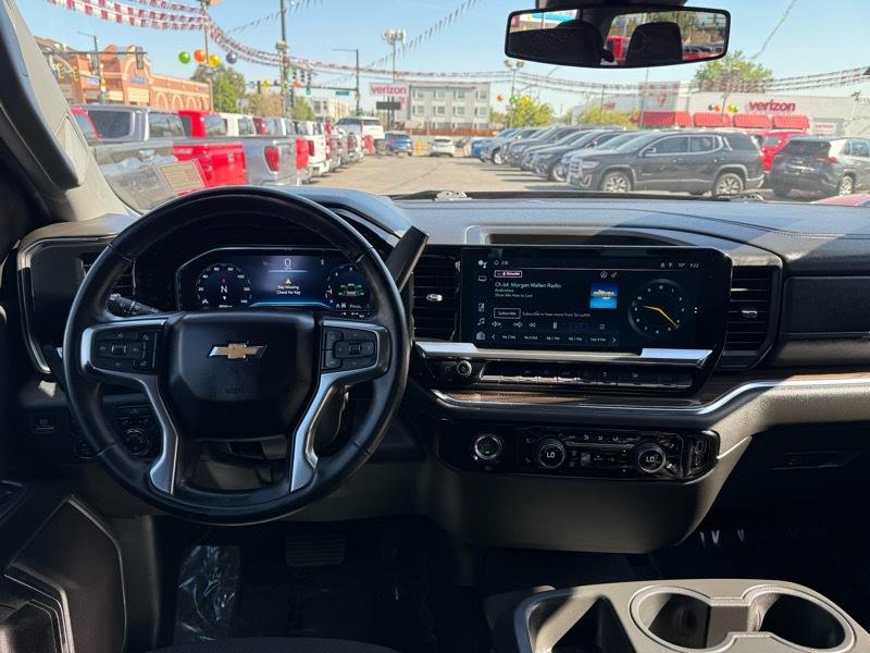 Chevrolet Silverado 1500 4WD Crew Cab 147" LT w/2FL 2024