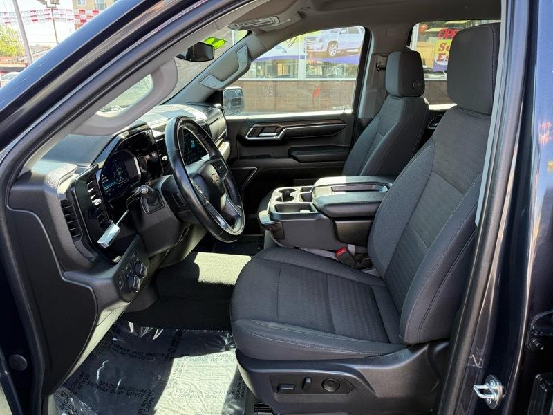 Chevrolet Silverado 1500 4WD Crew Cab 147" LT w/2FL 2024