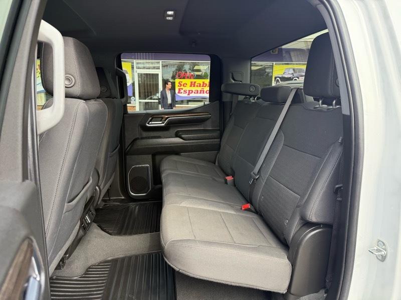Chevrolet Silverado 1500 4WD Crew Cab 147" LT w/2FL 2024