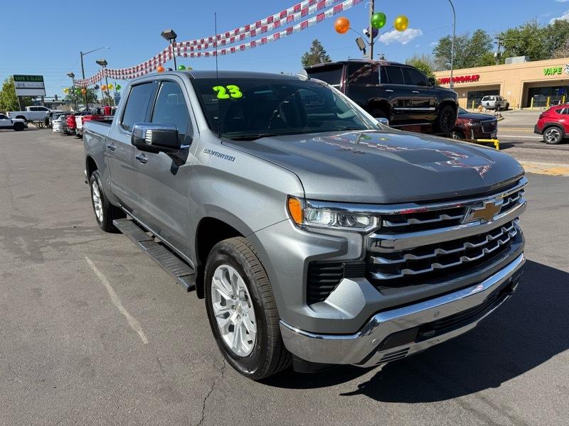 Chevrolet Silverado 1500 4WD Crew Cab 147" LTZ 2023