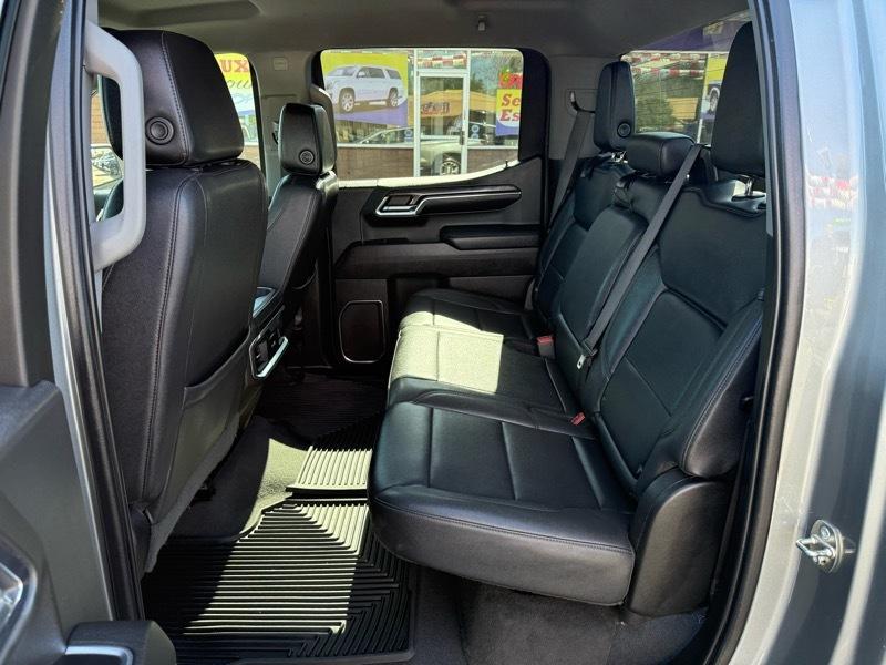 Chevrolet Silverado 1500 4WD Crew Cab 147" LTZ 2023
