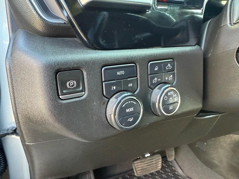 Chevrolet Silverado 1500 4WD Crew Cab 147" LTZ 2023