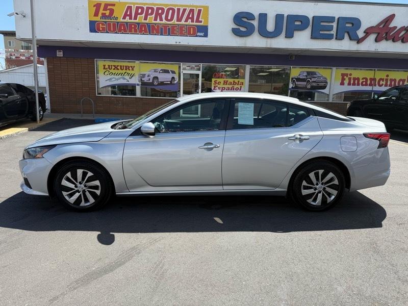 Nissan Altima 2.5 S Sedan 2022