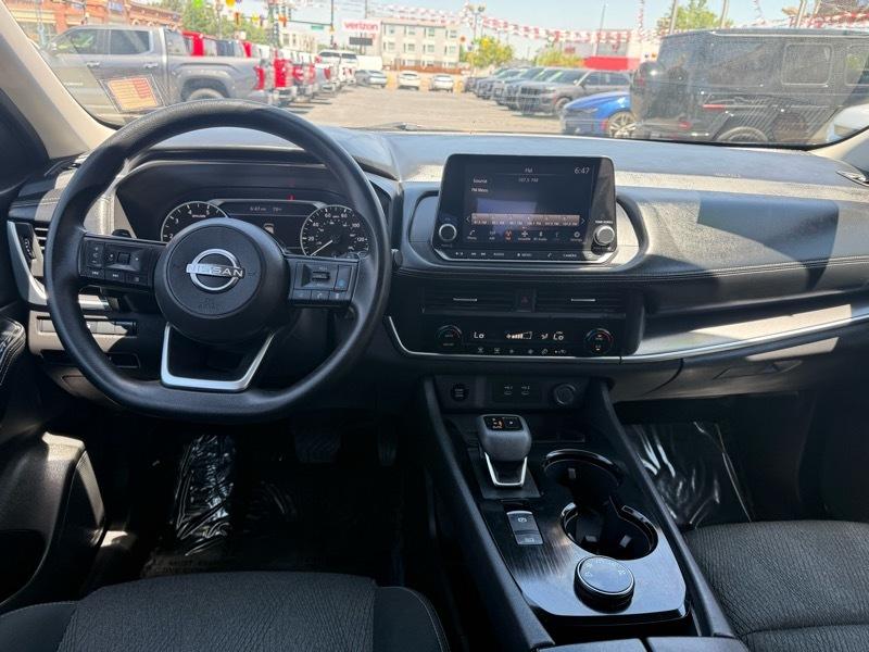 Nissan Rogue AWD SV 2024