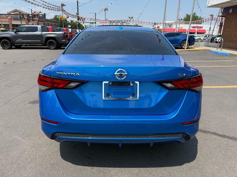 Nissan Sentra SV CVT 2021