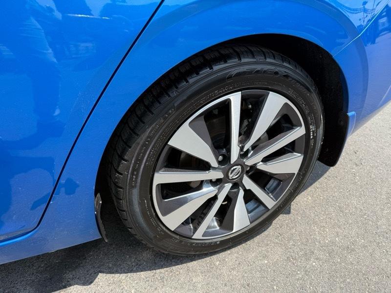 Nissan Sentra SV CVT 2021