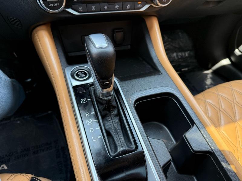 Nissan Sentra SV CVT 2021