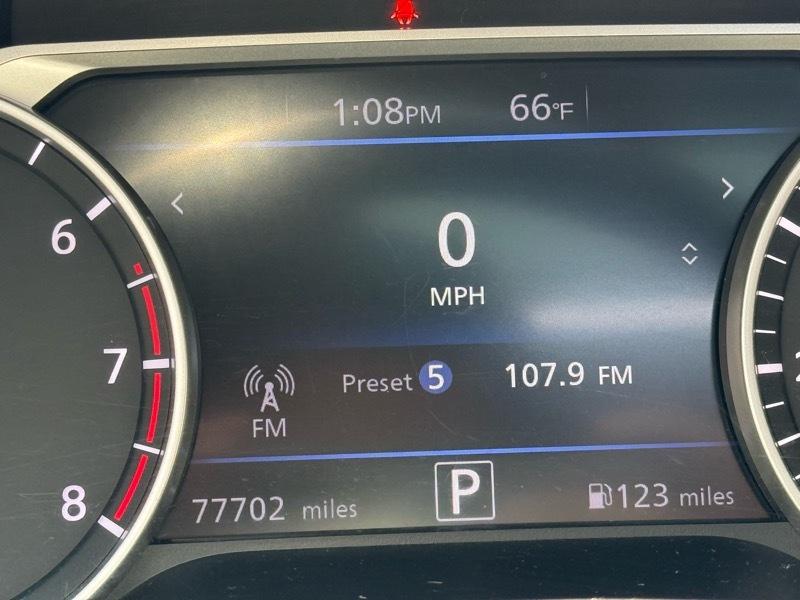 Nissan Sentra SV CVT 2021
