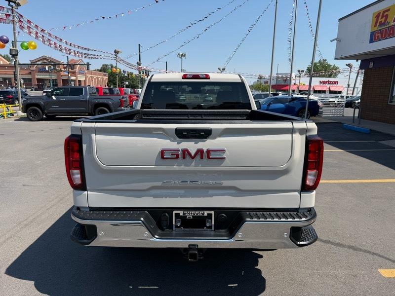 GMC Sierra 1500 4WD Reg Cab 126" Pro 2026