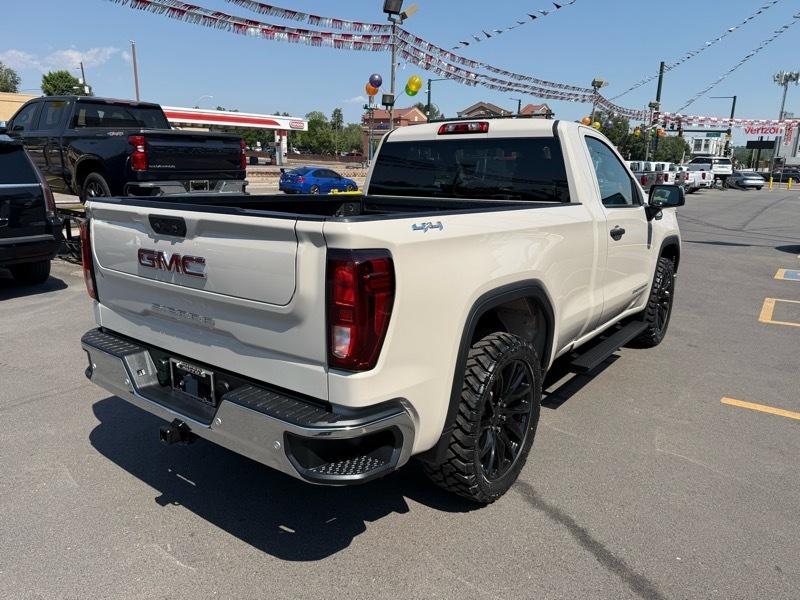 GMC Sierra 1500 4WD Reg Cab 126" Pro 2026